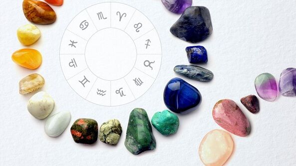 stones amulet of luck according to the signs of the zodiac