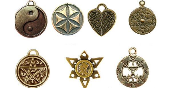 types of amulets for good luck